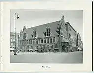 Um 1900, restaurierter Marktflügel, rechts der "Dogenpalast" von 1845–50, Foto von K. F. Wunder