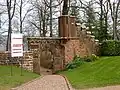 Zugang zur Klause und Grabkapelle