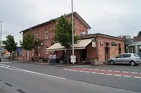 Bahnhofsgebäude