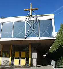 Ökumenisches Kirchenzentrum am Helene-Mayer-Ring