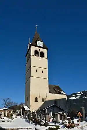 Liebfrauenkirche mit Glockenturm
