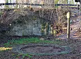 Brunnenring des 160 Meter tiefen Brunnens von Fort&nbsp;I