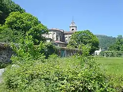 Kirche von Nordosten