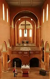 Kloster Jerichow – Blick auf Vierung, davorliegender Empore und Apsis
