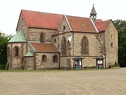 Seitenansicht der Klosterkirche
