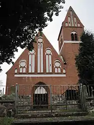 Die einst evangelische, jetzt katholische Pfarrkirche in Kociołek Szlachecki/Adlig Kessel