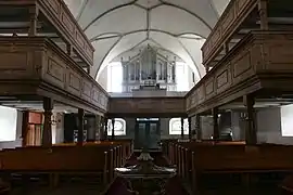 Blick auf die Orgelempore