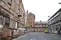 Blick auf das alte Rektifikationsgebäude