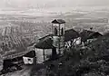Die Kosmas-und-Damian-Kirche oberhalb Siebeneich