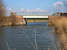 Brücke über den Kremper Rhin (Lentzenweg)