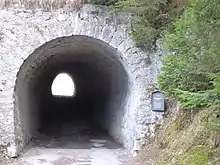 Alter Tunnel