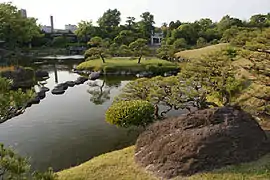 Blick über den Teich nach Norden.
