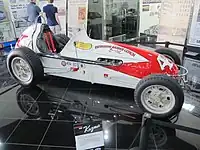 Der von Don Edmunds gefahrene Kuzma-Offenhauser