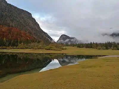 Blick nach Nordosten zum Seekopf (1173&nbsp;m), links die Schlösselschneid