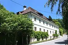Schloss Lölling, Lölling Graben Nr. 32
