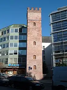 Der Löwenturm