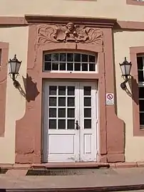 Der Portaleingang im Süden