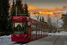 Triebwagen 315 an der Endstation in Igls