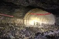Künstlerische Darstellung des Baus der Metro Pjöngjang unter Anleitung von Kim&nbsp;Il-sung im Metro-Museum Pjöngjang
