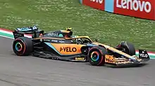 Londo Norris im McLaren MCL35M beim Großen Preis der Emilia-Romagna 2022