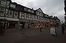 Wohn- und Geschäftshaus