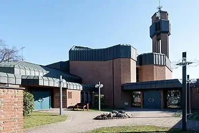 Albertus-Magnus-Kirche