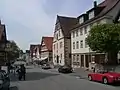 Hauptstraße in anderer Richtung zum Schloss hin