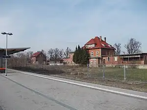 Bahnsteige und Empfangsgebäude (2014)
