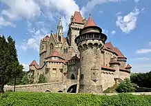 Burg Kreuzenstein