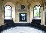 Drei-Kaiser-Halle mit Gedenktafel, Kaiser Wilhelm&nbsp;I.