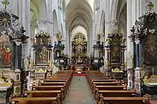 Innenansicht der Stiftskirche