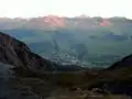 Tiefblick von der Lischanahütte auf Scuol