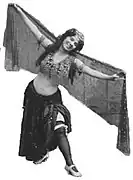 Ashea Wabe, unter dem Namen „Little Egypt“ auftretende Tänzerin, 1890er-Jahre