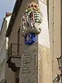 Distanzsäule am TheaterplatzWappenstück