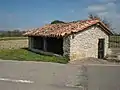 Waschhaus im Dorf Lopidana bei Vitoria-Gasteiz, spanisches Baskenland