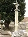 Friedhofs-Steinkreuz