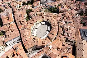 Piazza dell’Anfiteatro
