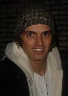Lucien van Geffen spielt Fabian