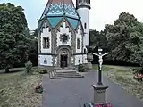 Eingangsbereich mit Kreuz