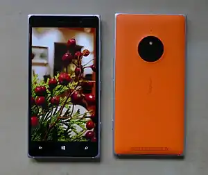Nokia Lumia 830 in orange