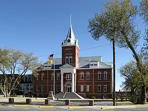 Luna County Courthouse, gelistet im NRHP Nr. 77000925