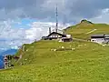 Bergstation. Im Hintergrund der Männlichengipfel