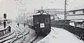 Schnellzug-Triebwagen der Baureihe 800 in Oshikirichō (1935)