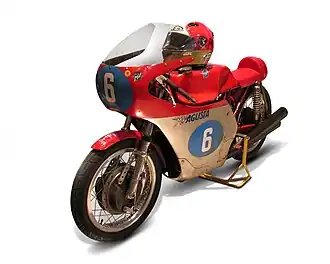 MV Agusta 350 „tre cilindri“ (Hier die Maschine von Angelo Bergamonti)