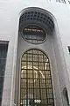 Das Eingangsportal an der Madison Avenue