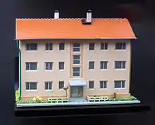 Mamos AWG-Wohnblock um 1970
