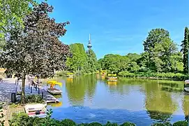 Luisenpark: Kutzerweiher mit Gondolettas