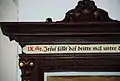 Jeſuſ und daſ&nbsp;statt Jeſus und das (Schrift auf einer Kreuzwegtafel in der Höllerhanslkapelle in Marhof, Steiermark)