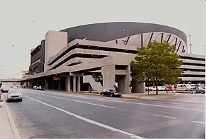 Die Arena im Jahr 1988