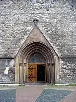 Früh- bis hochgotisches Westportal